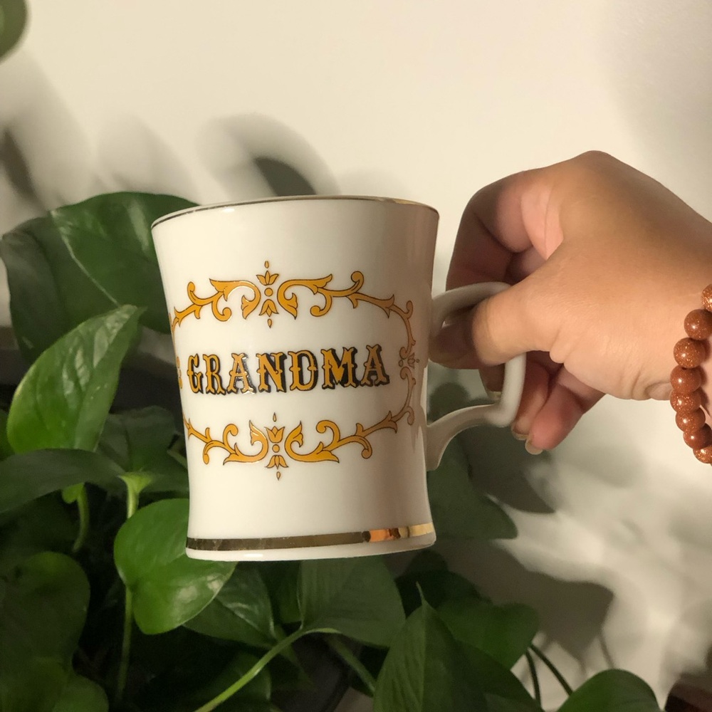 Grandma Gold-Trim Porcelain Mug